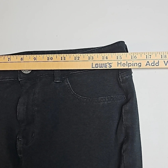 American Eagle Hi Rise Jegging Black Sz 14 Short - Picture 9 of 12